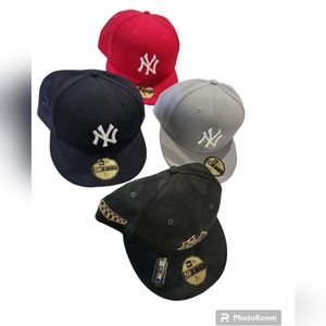 4 New Era 59Fifty New York Yankees Fitted cap 7 7/8